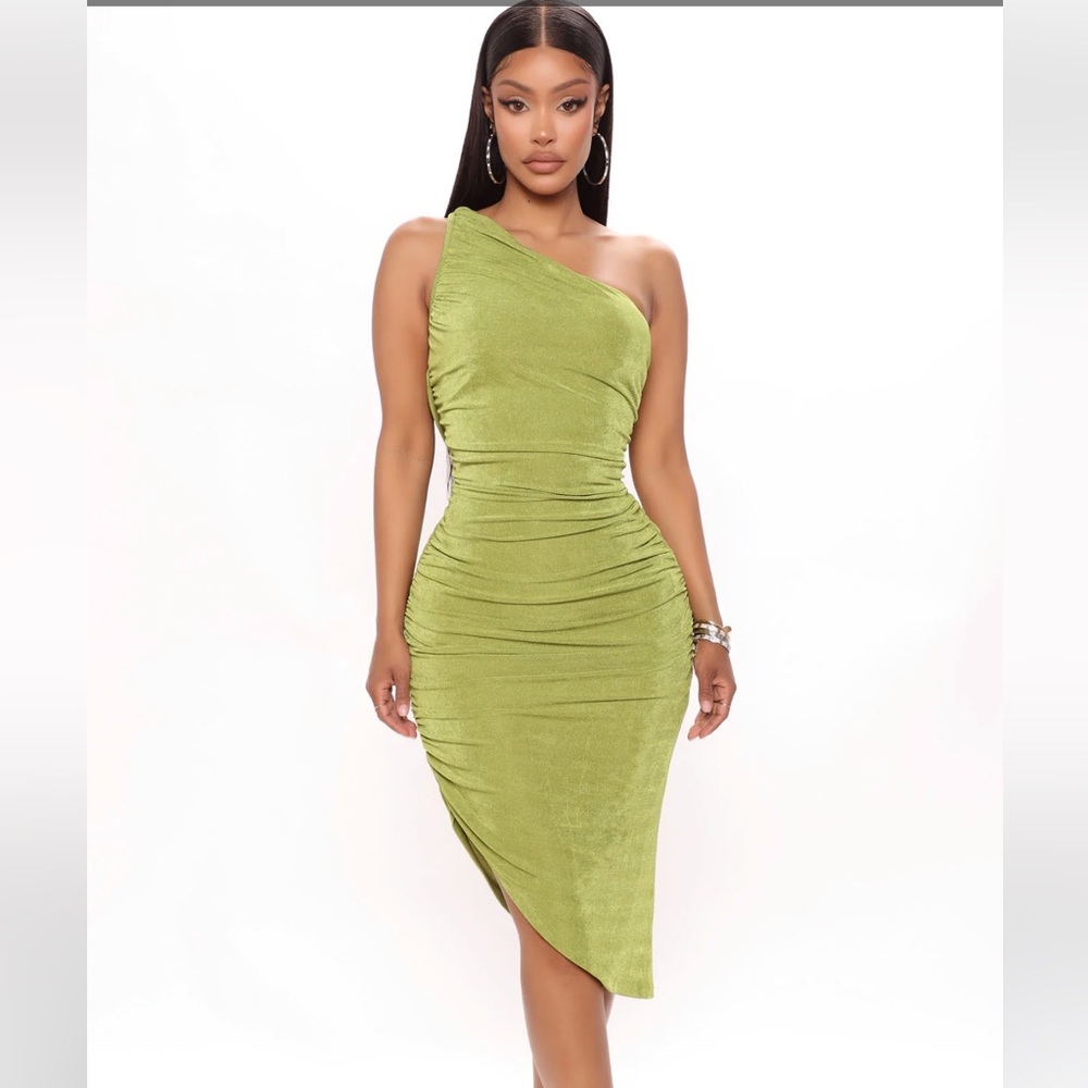 MIDI Dress